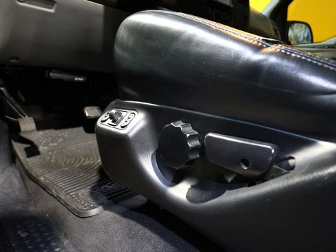 Used 2003 Ford F350 XLT image 52