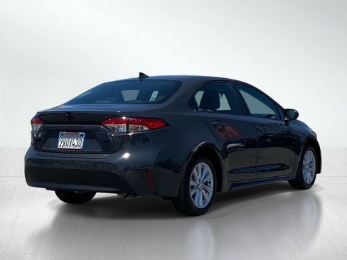 Certified 2025 Toyota Corolla LE w/ LE Premium Package FWD image 8