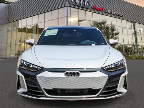Used 2023 Audi e-tron GT Premium Plus AWD/4WD image 6
