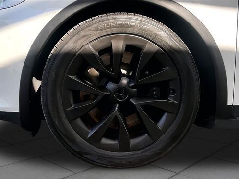 Used 2022 Tesla Model X AWD/4WD image 11