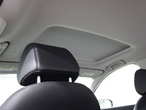 Used 2024 Honda CR-V EX-L image 21