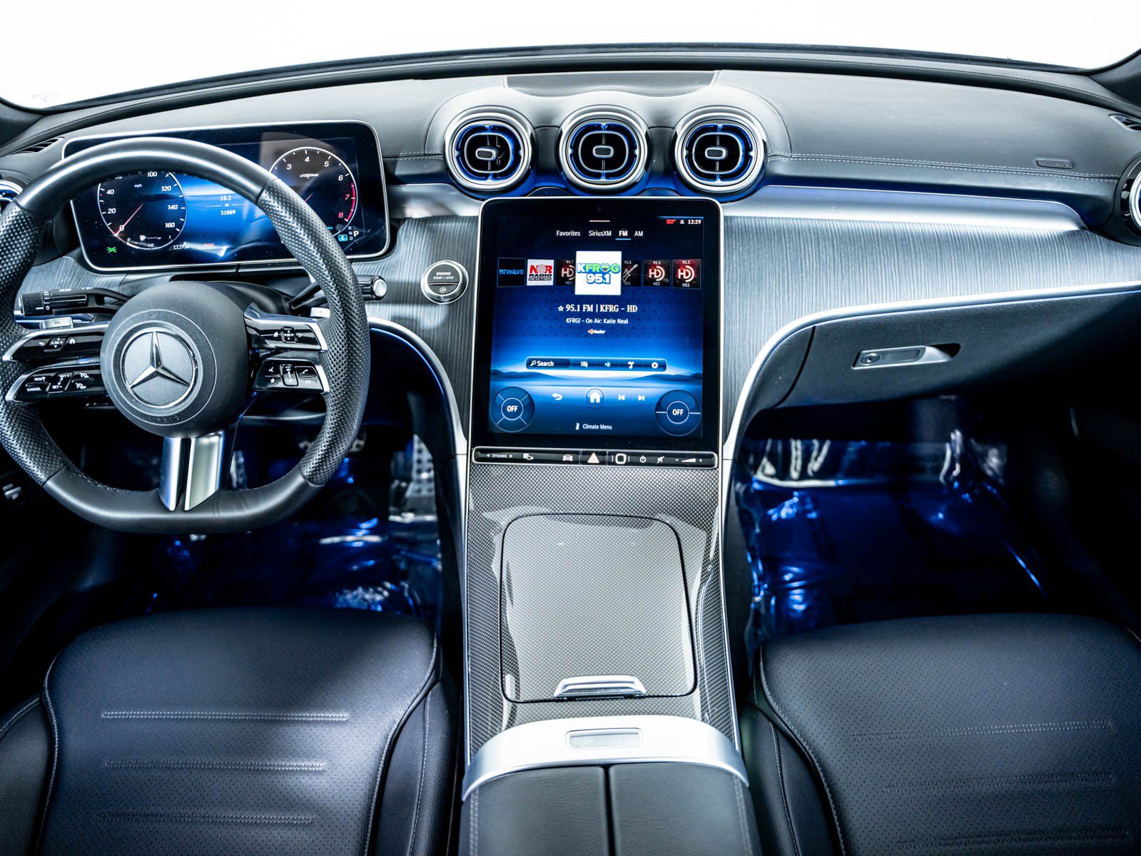 Certified 2023 Mercedes-Benz C 300 Sedan image 13