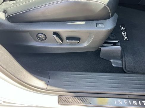 Used 2024 INFINITI QX60 Sensory AWD/4WD image 26