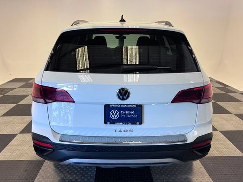 Certified 2024 Volkswagen Taos S FWD image 4