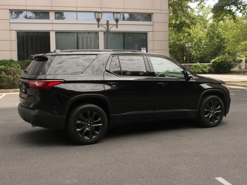 Used 2019 Chevrolet Traverse RS AWD/4WD image 7