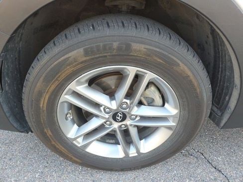 Used 2018 Hyundai Santa Fe Sport AWD/4WD image 23