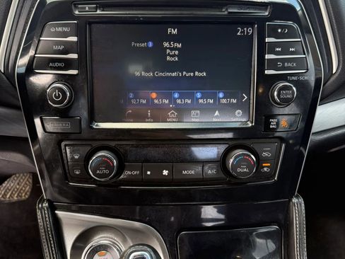 Used 2018 Nissan Maxima 3.5 SL FWD image 13