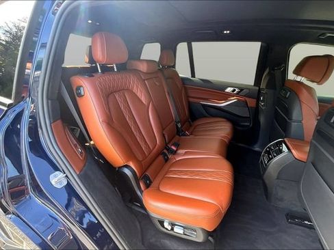 Used 2021 BMW X7 M50i AWD/4WD image 28
