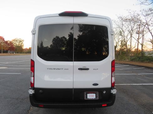 Used 2024 Ford Transit 350 XLT image 5