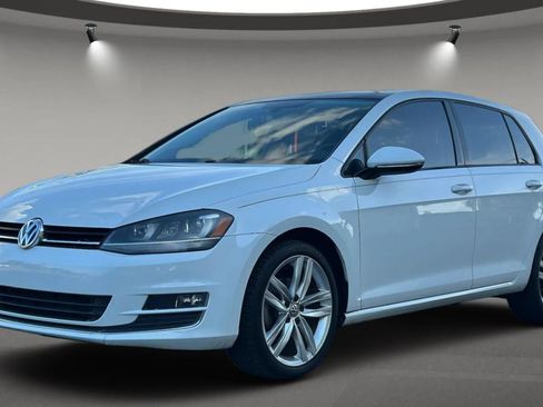 Used 2015 Volkswagen Golf S FWD image 3