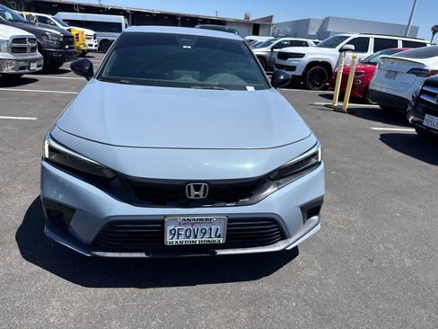 Used 2023 Honda Civic Sport image 4