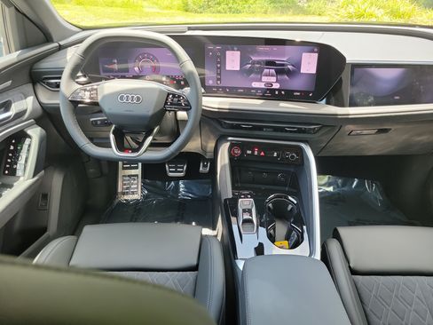 New 2026 Audi SQ5 Premium Plus AWD/4WD image 13