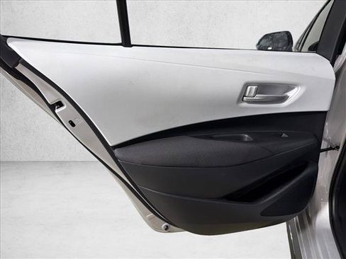 Used 2026 Toyota Corolla SE FWD image 21