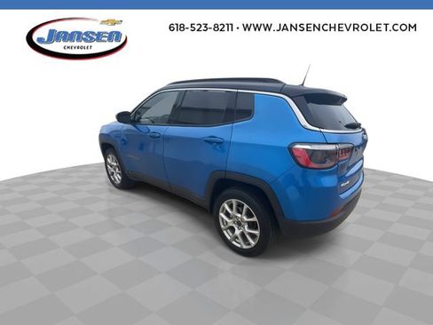Used 2025 Jeep Compass Limited AWD/4WD image 6