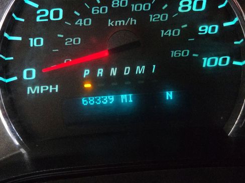 Used 2017 Chevrolet Express 3500 LT w/ LT Preferred Equipment Group image 12