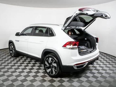 New 2026 Volkswagen Atlas Cross Sport SEL AWD/4WD image 35
