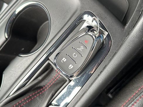 Used 2024 Chevrolet Equinox RS w/ RS Leather Package image 25