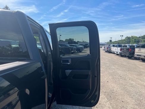 Used 2017 Chevrolet Silverado 1500 LT w/ All Star Edition AWD/4WD image 30