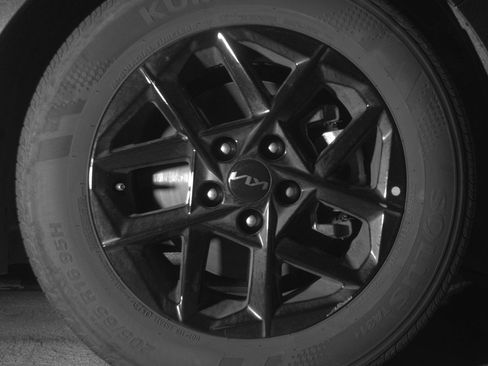 Used 2025 Kia K5 LXS image 13