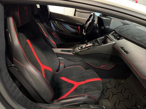Used 2016 Lamborghini Aventador LP 750-4 Superveloce image 47