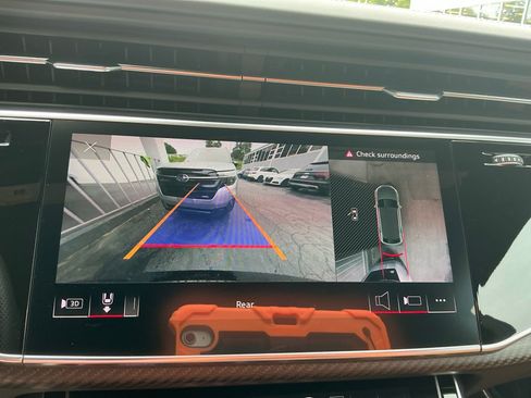 Used 2022 Audi RS Q8 image 21