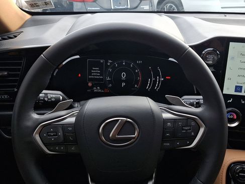 Used 2023 Lexus NX 350 AWD image 18