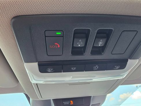 Certified 2023 Nissan Rogue SL w/ SL Premium Package FWD image 31