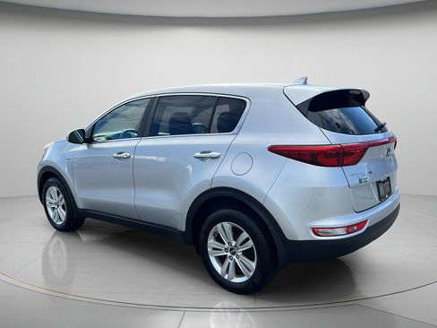 Used 2017 Kia Sportage LX AWD/4WD image 5