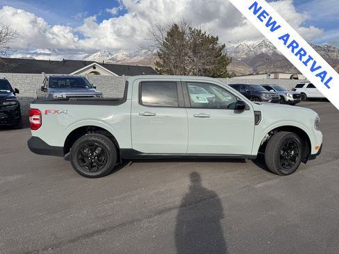 Used 2024 Ford Maverick Lariat w/ FX4 Off-Road Package image 8