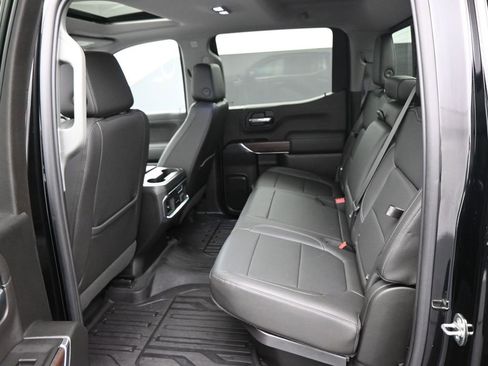 Used 2019 GMC Sierra 1500 SLT w/ SLT Premium Plus Package image 22