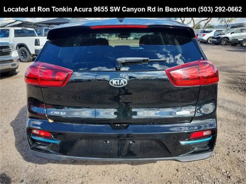 Used 2020 Kia Niro EX image 5