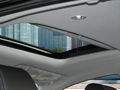 New 2026 Honda HR-V EX-L image 24