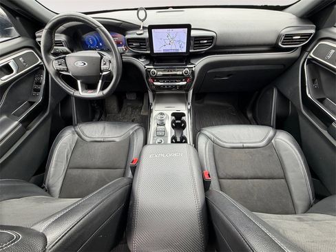 Used 2021 Ford Explorer ST w/ ST Street Pack image 12