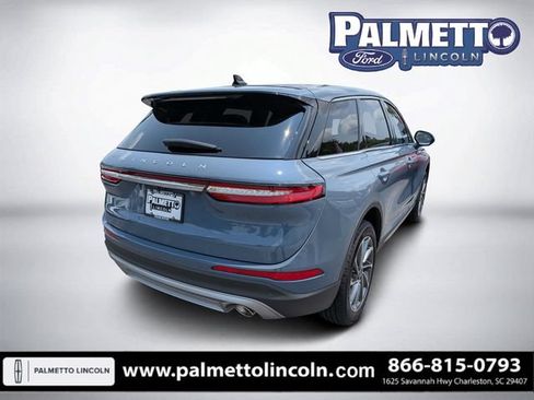 Used 2023 Lincoln Corsair FWD w/ Equipment Group 101A image 3