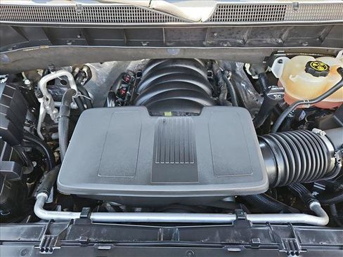 Used 2022 Chevrolet Silverado 1500 LT Trail Boss w/ Bed Protection Package AWD/4WD image 29