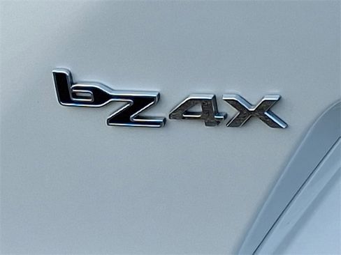 Used 2024 Toyota bZ4X XLE image 32