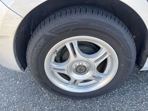 Used 2014 Hyundai Accent GS image 17