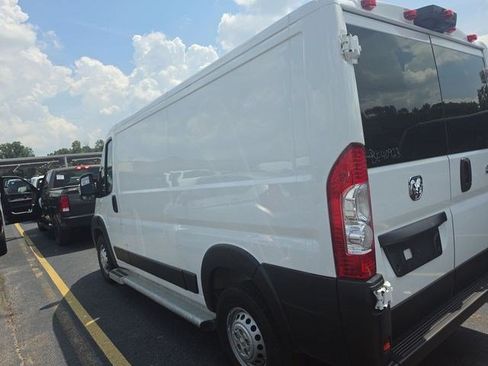 Used 2025 RAM ProMaster 2500 w/ U-Haul Equipment Group FWD image 6