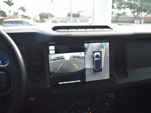 Used 2022 Ford Bronco Raptor image 27