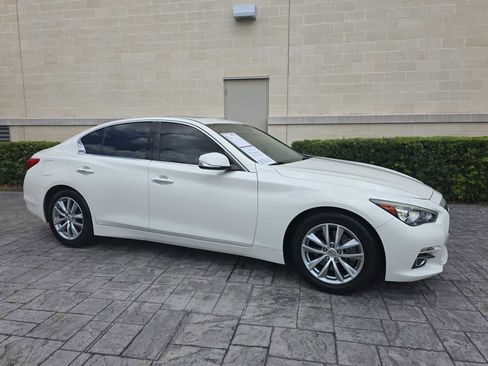 Used 2015 INFINITI Q50 Premium w/ Navigation Package RWD image 1