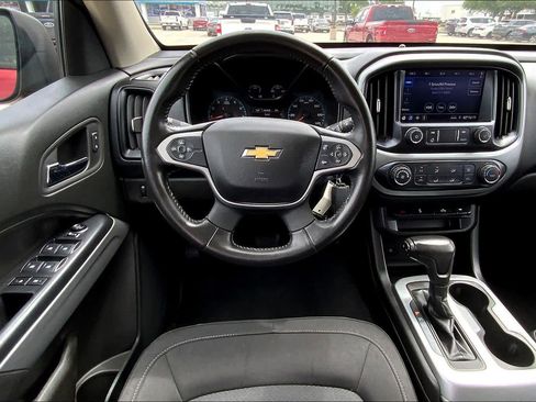 Used 2021 Chevrolet Colorado LT image 6