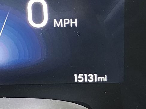 Used 2024 Buick Encore GX Avenir w/ Avenir Convenience Package image 16