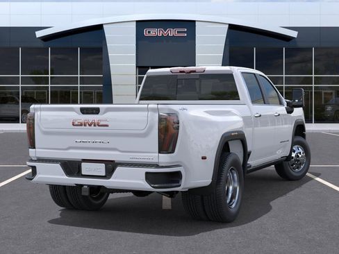 New 2026 GMC Sierra 3500 Denali Ultimate AWD/4WD image 4