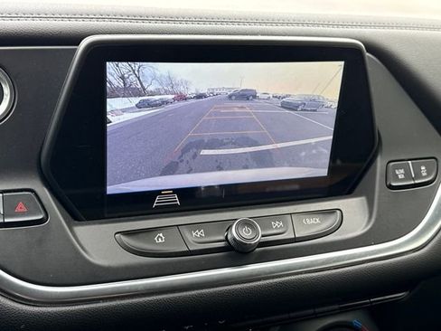 Used 2020 Chevrolet Blazer LT image 21