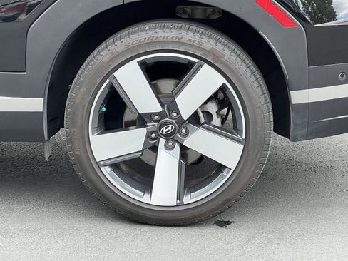 Certified 2024 Hyundai Santa Fe Limited AWD/4WD image 14