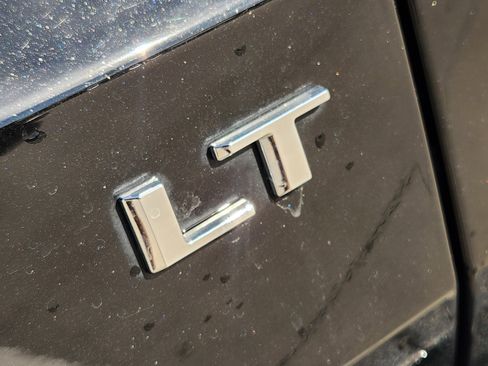 Used 2024 Chevrolet Traverse LT image 13