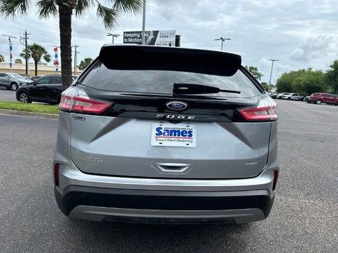Certified 2024 Ford Edge SEL w/ Convenience Package AWD/4WD image 4