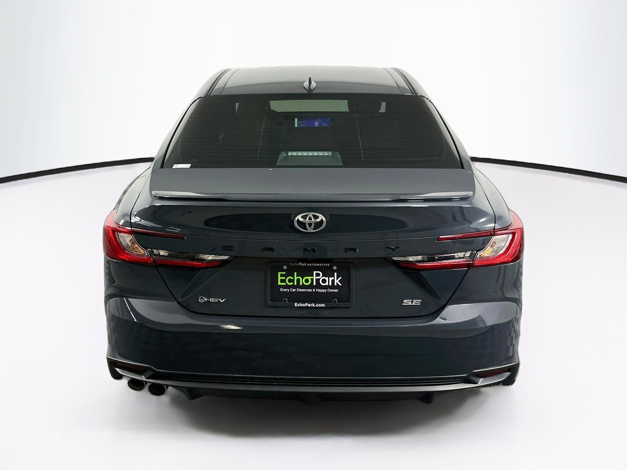 Used 2026 Toyota Camry SE w/ Multimedia Upgrade Package FWD image 7