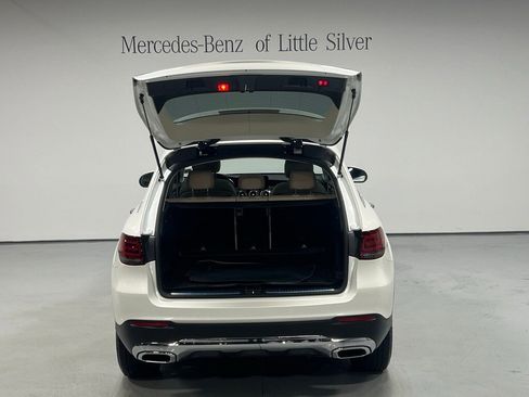 Used 2022 Mercedes-Benz GLC 300 4MATIC image 5