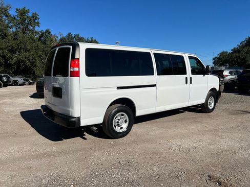 Used 2023 Chevrolet Express 3500 LS image 3
